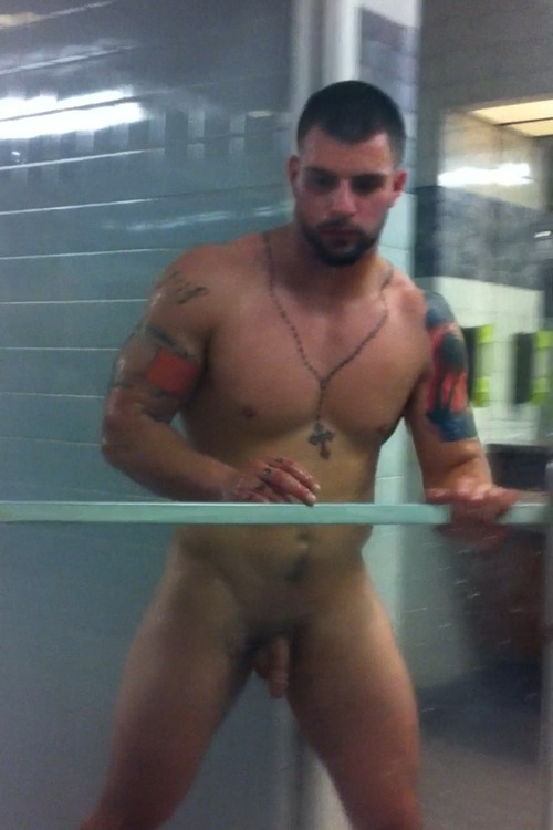 sodomitephil:  fuckyeahhugepenis:  tapthatguy-x-version:  somethingforurmind:  Sexy just too small for me.  I think he’s a grower.  Dang those tat  Imma say he’s a grower. 
