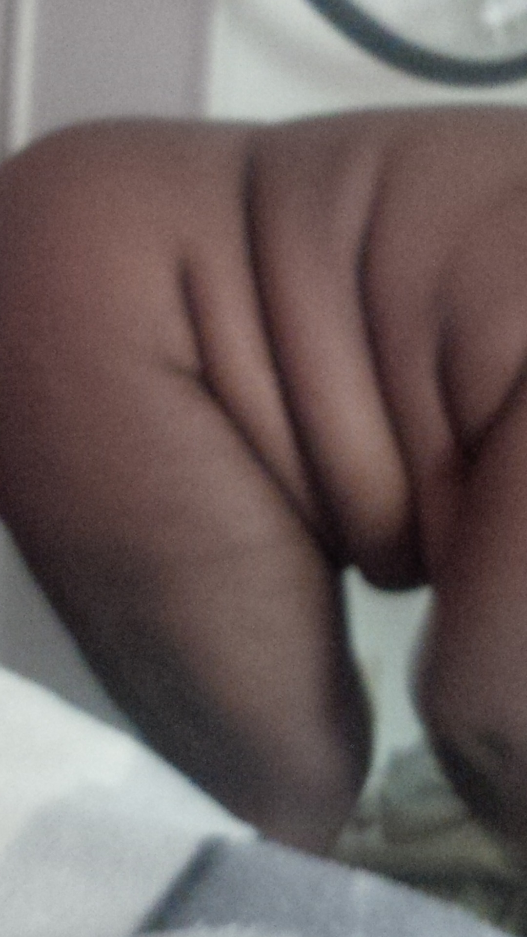 bellylover4life:  Getting ready in the morning is such a belly treat Follow the Belly