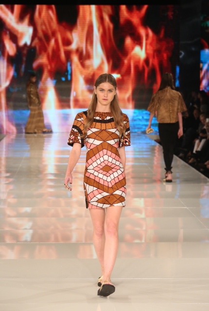 Fashion Week Tel-Aviv-2014. Design by Dorit Bar-Or (דורית בר אור).