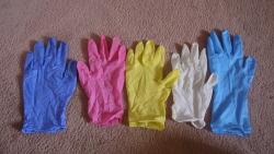elliotsalem:  glovesandmasks:  i love gloves &lt;3   You and me both! (^_-) 