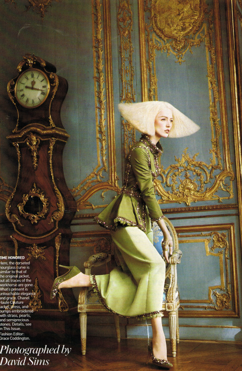 &ldquo;Alighting&rdquo; a 2007 Chanel Couture editorial for US Vogue by David Sims