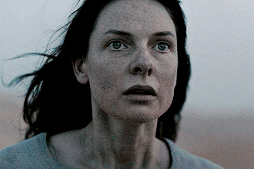 rebeccalouisaferguson: Rebecca Ferguson as Lady Jessica in Dune (2021) dir. Denis Villeneuve