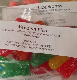 bluntrollerandsmoker:  Weedish Fish ,Sour Haze Worms &amp; Sour Kush Kids