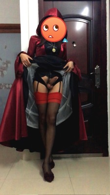 一只crossdresser from China