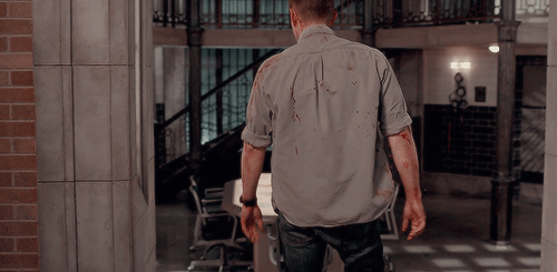 dustydreamsanddirtyscars:  10x22 “The Prisoner” “You can stay the hell away from me. Next time I won’t miss.”The devastation on Cas’ face kills me. The realization in his expression that Dean, the man he fought heaven, hell and purgatory for,