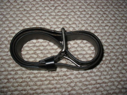 Porn Pics dare-master:  Belt Handcuffs Step One: Thread