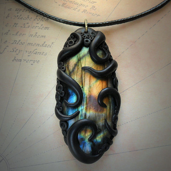cthulhu-jewellery:  My tentacled agate and labradorite necklaces http://www.cthulhujewellery.com