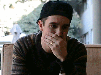 panicatthesocialgathering:  hearing a stranger insult your favorite band  hearing