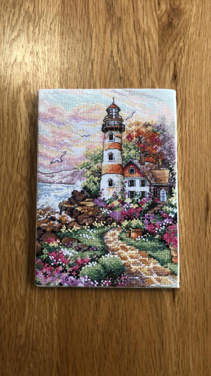 crossstitchworld:  My favourite one so far! A beautiful lighthouse from Dimensions The Gold Collection: Petites by  HumorousPumpkin