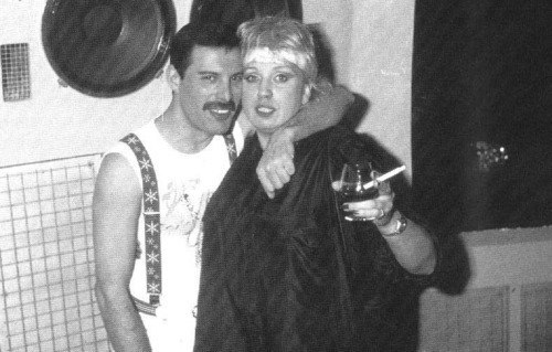 freddiemercuryporno:  Freddie Mercury and Barbara Valentin in Germany, 1985