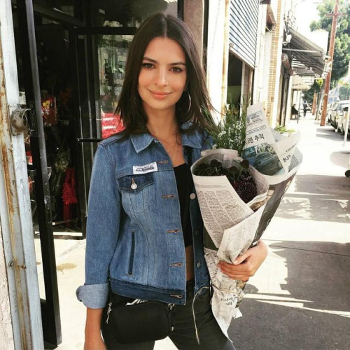 Emily Ratajkowski