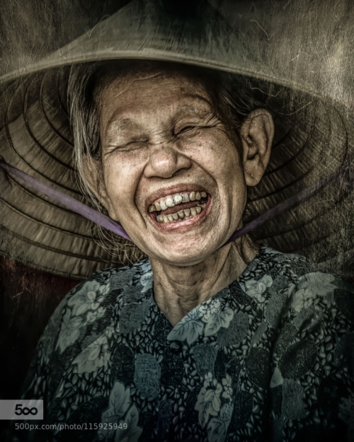 morethanphotography:  Smile by GianniFontana