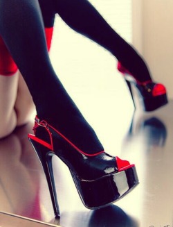 hellonhornyheels:  niceheels4:  Nice Heels that make you feel very HOT !  http://hellonhornyheels.tumblr.com/