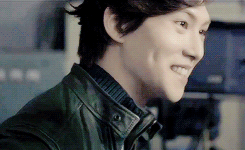 ebjkk:  jonghyun :) X