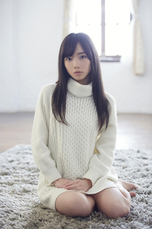 yic17:  Saito Kyoko (Keyakizaka46) | Hustle Press 2016.12.24 Issue #2