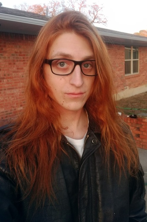 thehornedwitch:zerotounfinity:guess who’s got red hair now ♥️LOOKIT MY BAB! MY REDHEAD 