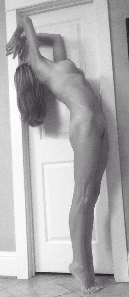silverliningshg:  Yesterday, Hollywood fucked her standing up in a hallway. He held