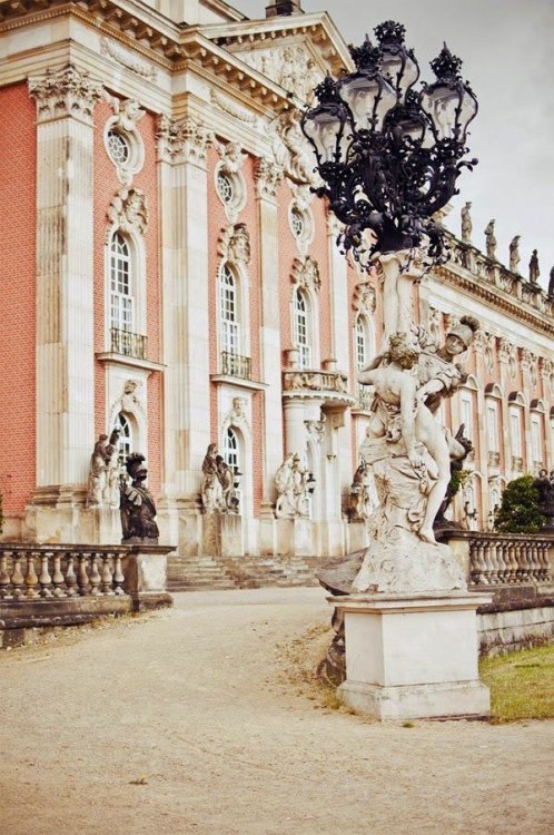 ghostlywatcher:Versailles. France