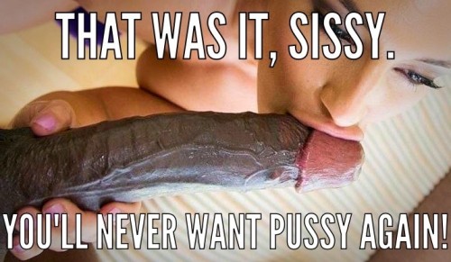 sissyforbiglove:  http://sissyforbiglove.tumblr.com/