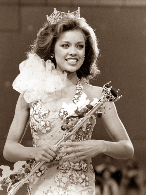 blackhistoryalbum:BLACK IS BEAUTIFUL | MISS AMERICA 1984-2010[left to right, from the top]1984 Vanes