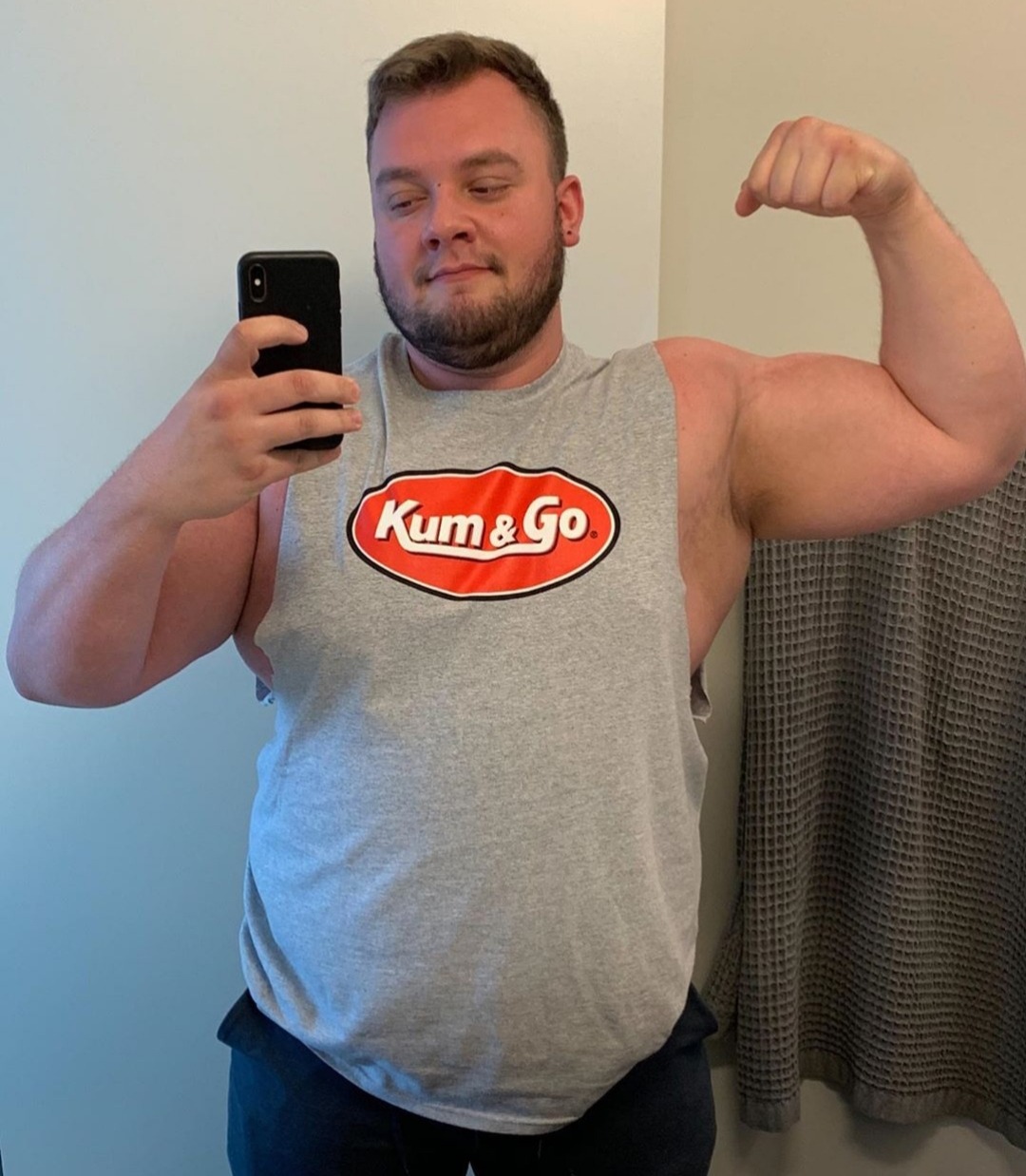 storiesworththeirweight:whatsupffamm:beachballbeerbelly:#goalsCAN I HAVE HIS TRANSFORMATION