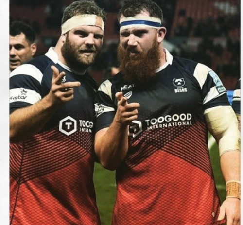 straightdudesexting: Sunday Rugby hunks Twitter: @straightdudehot