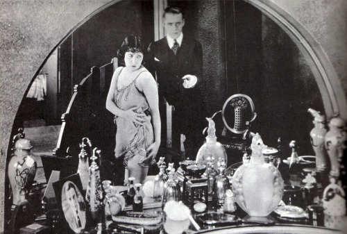 Gloria Swanson, Wallace Reid, in The Affairs of Anatol, 1921.