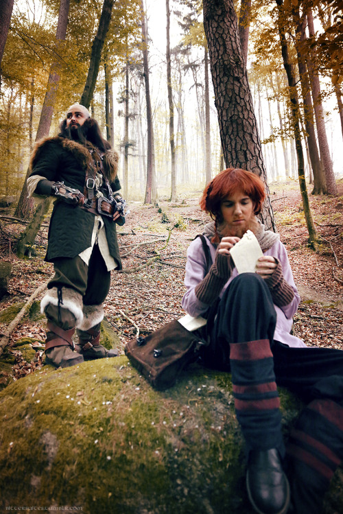 bittersuites:From “They’re taking the Hobbits to Odenwald” Shooting - Dwalin and Ori! ^___^ Dwalin