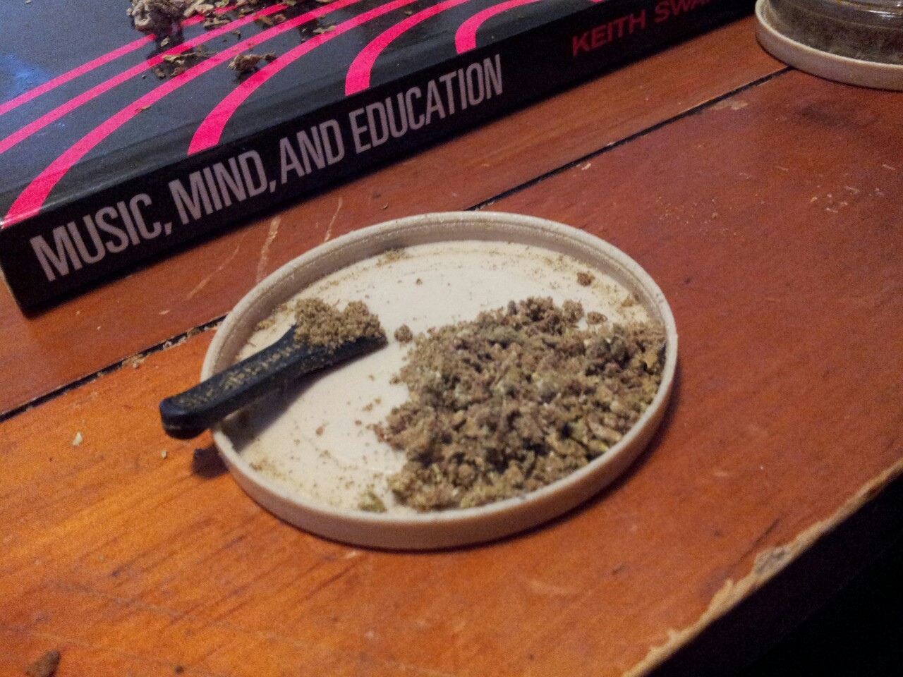 sainttomas:  Dodi mixed with keif.. 