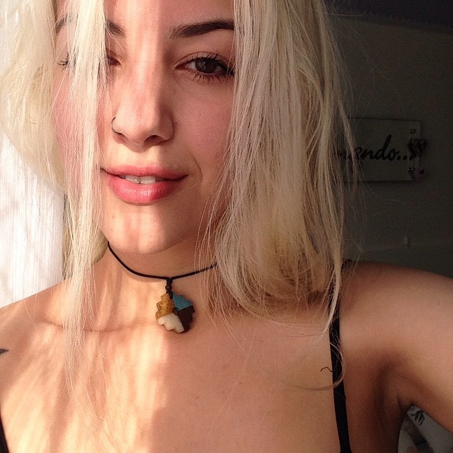 23