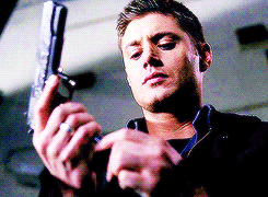 softlesbian:  Dean + Attractive Angles 