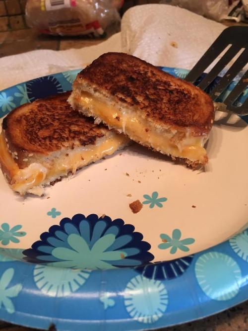 grilledcheesechirps - Got the Colby jack, American, and...