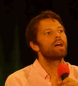 sammybitchfacewinchester:  supernaturalapocalypse:  Vancon 2013 (x). Misha says Castiel