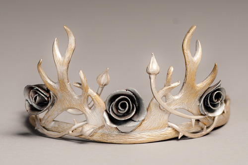 :  Game of Thrones costuming details. 