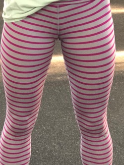 orneryredsnewadventures:  Cameltoe Thursday got them gym boys like…….  Damn, and I slept in this morning instead of going to the gym!