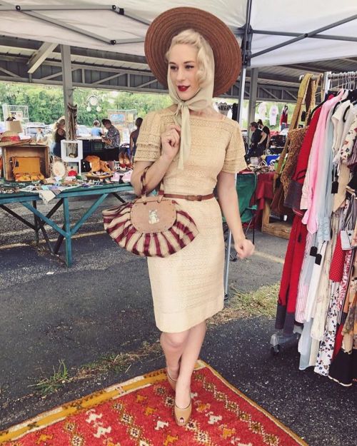 dimondddust:last weekend at @vintageinthezoo  #truevintageootd #truevintage #1940s #1940sfashion #vi