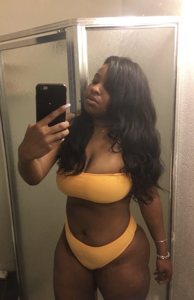 hoesontheinternet304:  I NEED HER NUDES 