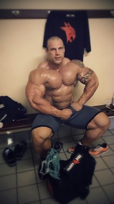 musclestud:  beefluvr94:  Morgan Aste … love this brutally jacked monster.  WOOF !  LOVE THIS MUSCLEGOD!  MORGAN IS ONE MASSIVE, HANDSOME, MUSCLEGOD !  BRING IT  !