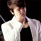 atgwanghwamun:  E.L.F. challenge: top 5 bias list ♥ {3/5} Donghae.“I will keep in my heart, even after I die, the fact that I met ELF.”