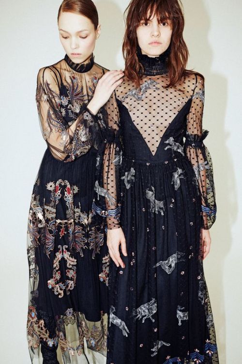 hauteccouture: Alena Akhmadullina Fall 2017 Ready-to-Wear 