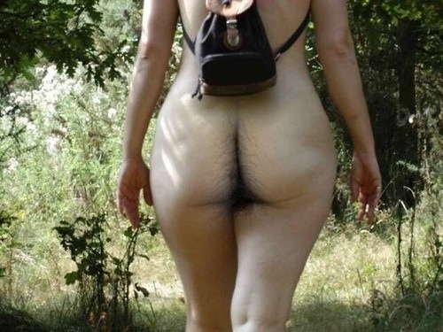 hairydolllover: Backside beauty. What’s not to like!
