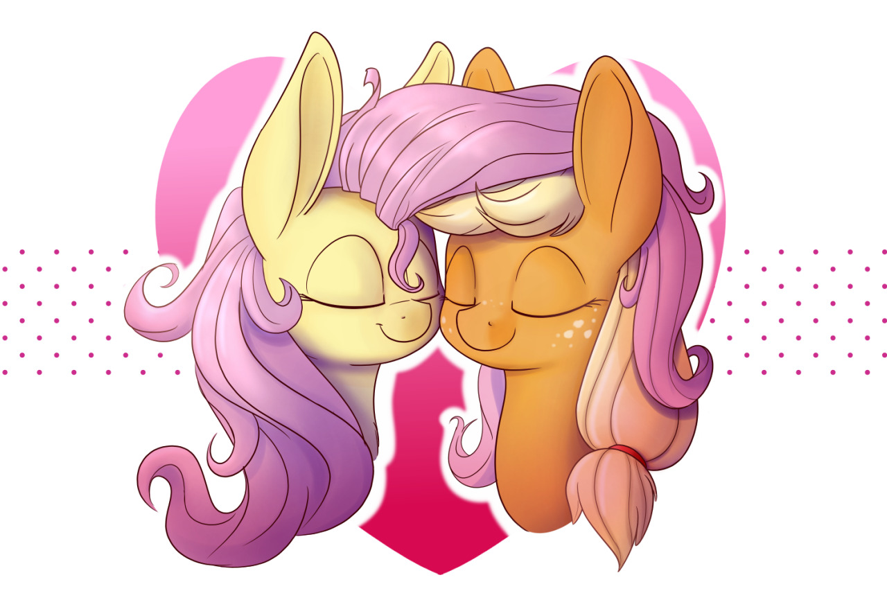 dailyapplepony:Celebrate love: between friends, family, best friends, and best friends