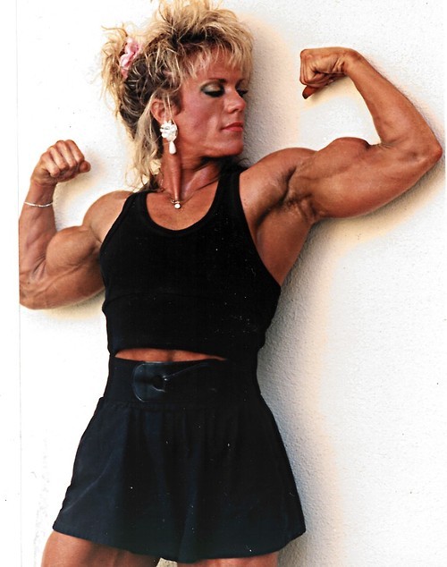 loveoffemalemuscle:  Tommie Moreau