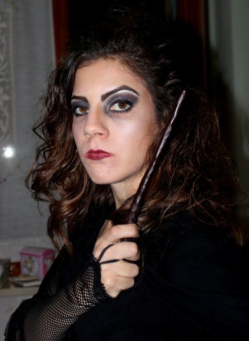 Bellatrix Lestrange cosplay.