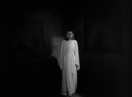 365filmsbyauroranocte:I Walked with a Zombie (Jacques Tourneur, 1943)