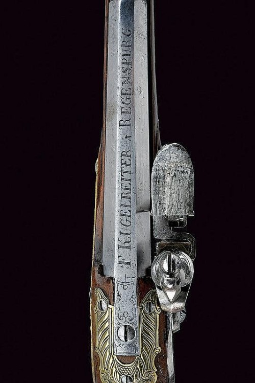 A Bavarian flintlock pistol crafted by J. Kuchenreiter, late 18th century.