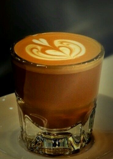 denim-and-chocolate:  Morning has broken …
