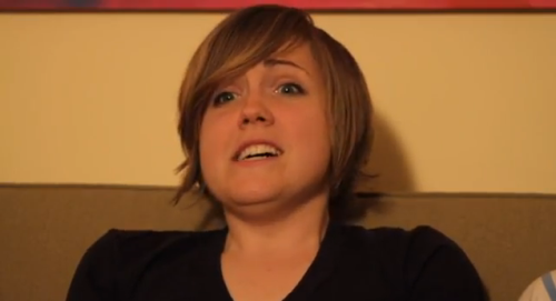 effyeahhannahhart:  Awkward Harto  