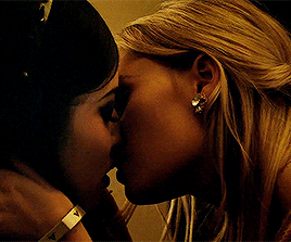 nicomnoru:make me choose ⟶ @jasonmendoza​ asked: karolina dean or nico minoru?