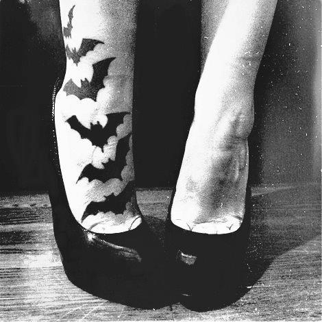 I dream pitch black